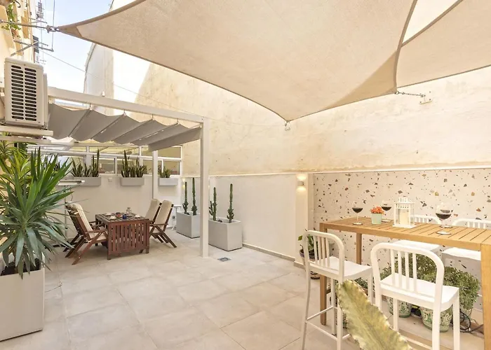 -malagasunapts-merced Private Terrace